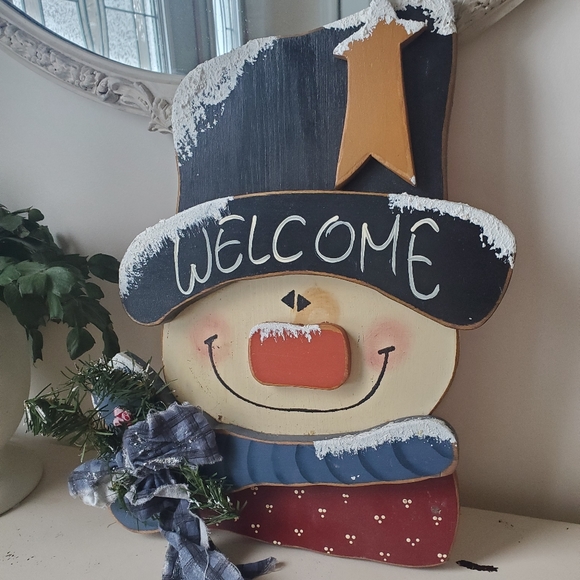 Wooden Snowman Wall Decor - Picture 1 of 3